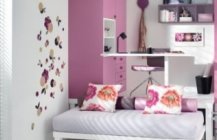 Розовая комната кушеткой
